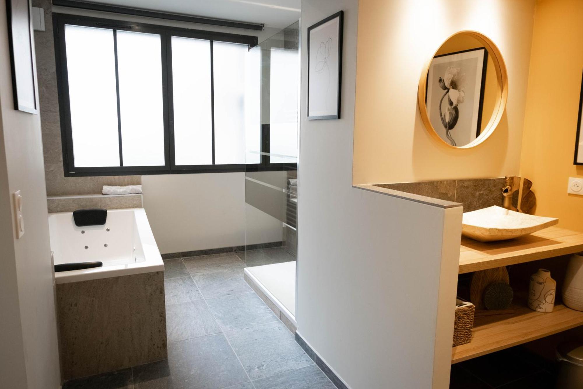 L'Instant Leger - Centre Ville Chambery Ngoại thất bức ảnh
