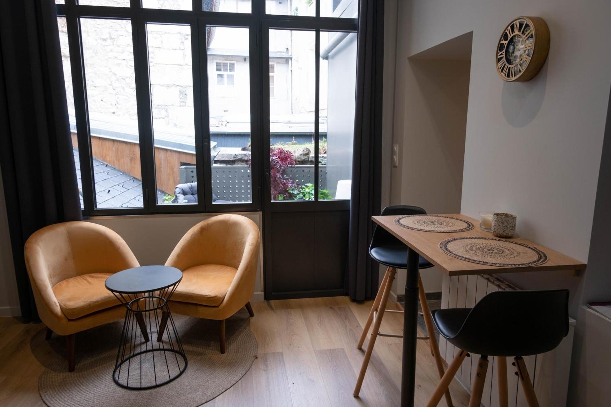 L'Instant Leger - Centre Ville Chambery Ngoại thất bức ảnh